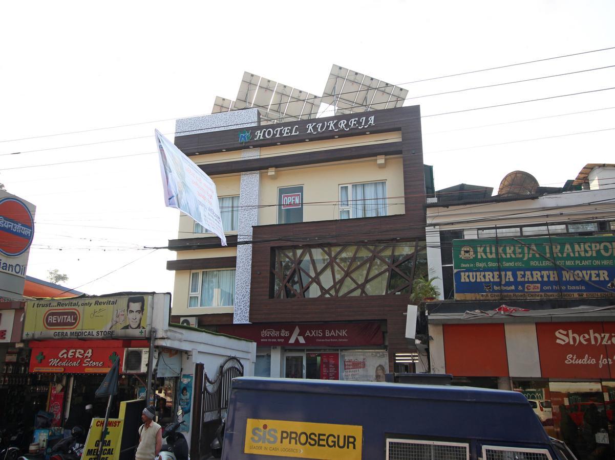 Oyo 8132 Hotel Kukreja Dehradun Exterior photo